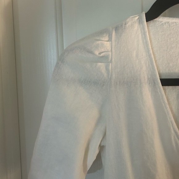 ZARA White Linen Button Down Dress with Pockets // XS - Picture 5 of 9